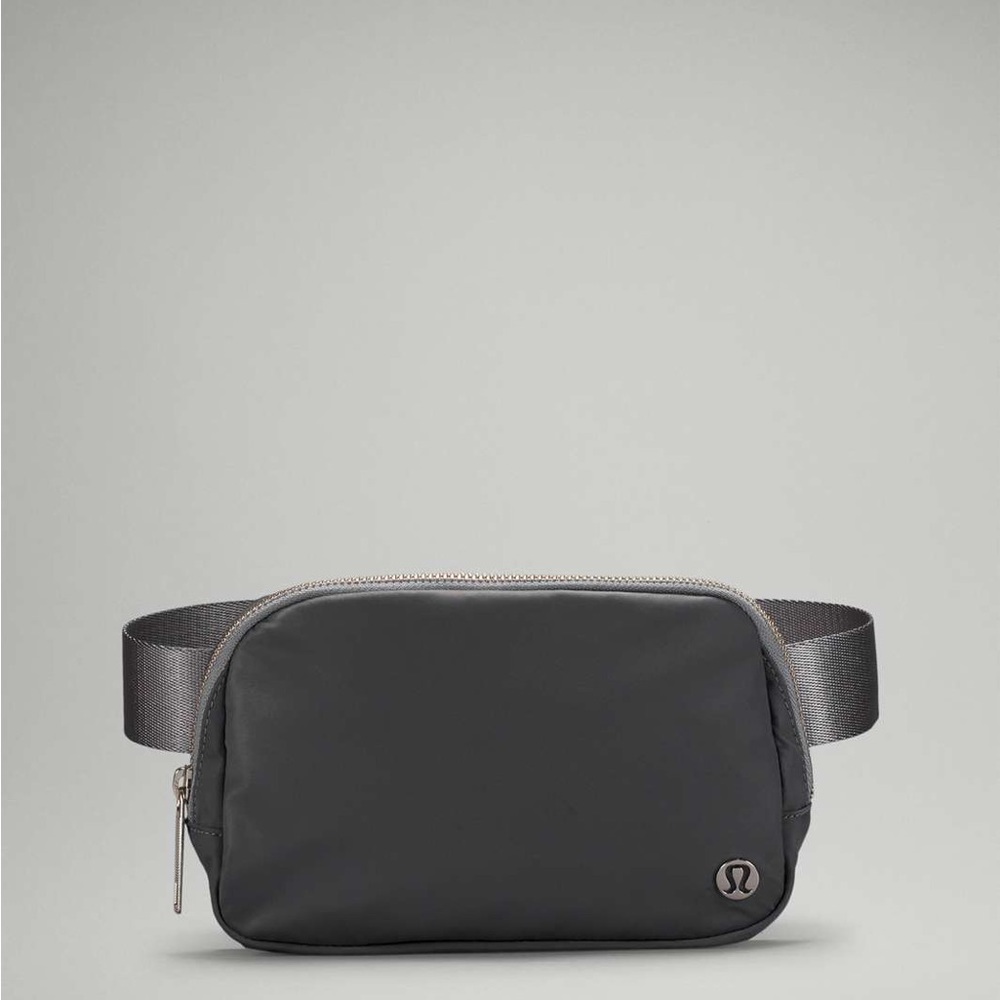LULULEMON BELT BAG